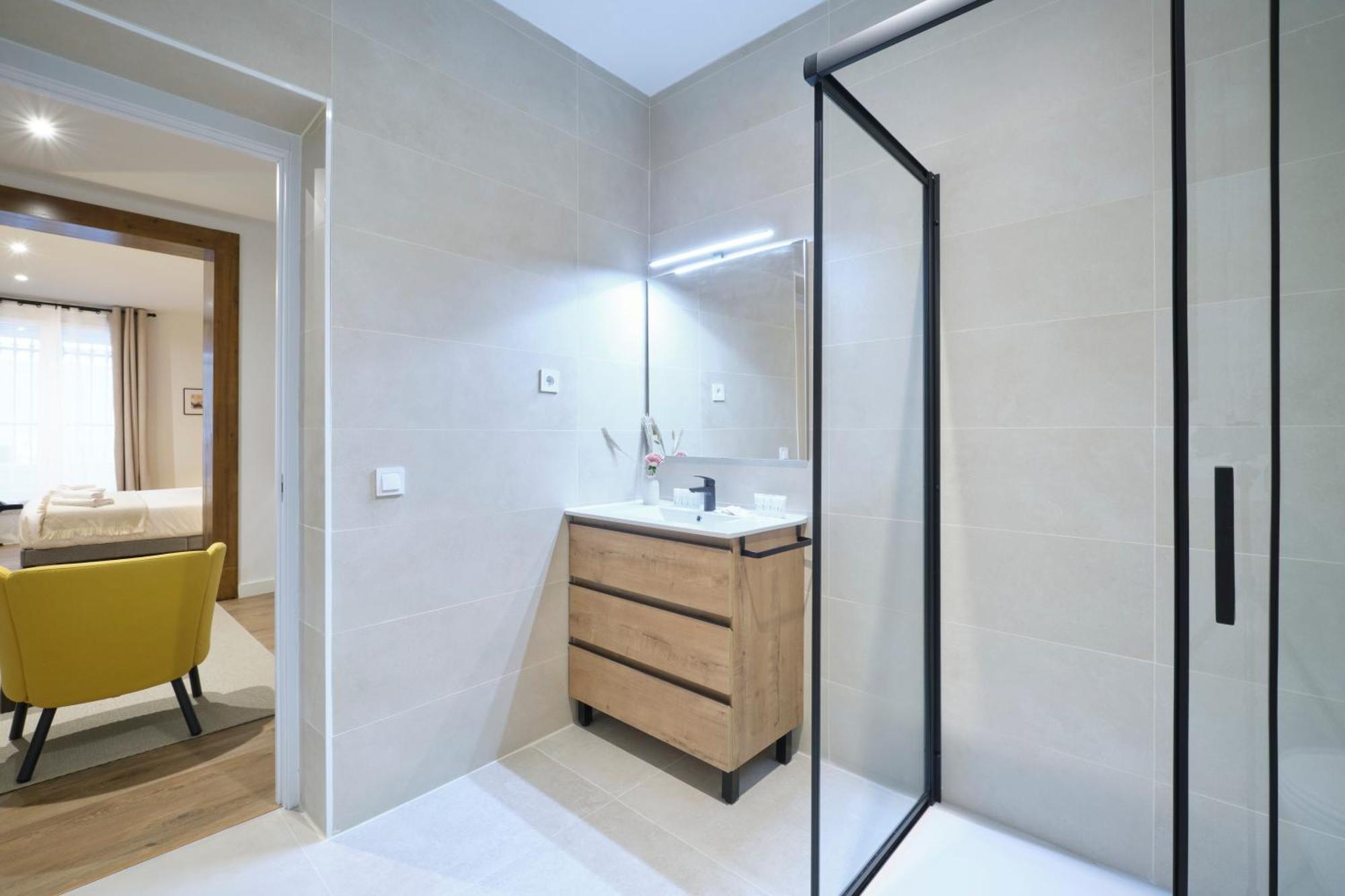 Apartamento Lovely - Elegante En El Corazon De La Ciudad *